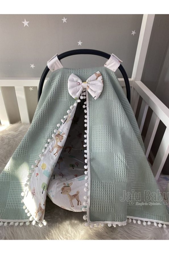 Jaju Baby Fawn Print Pom Pom Stroller Blanket