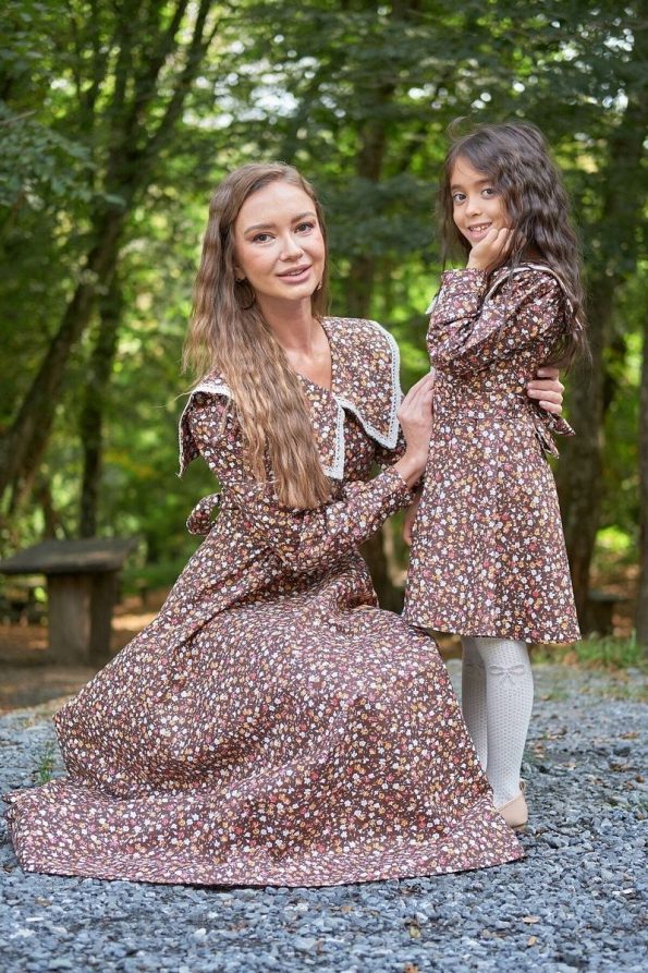Vintage Brown Floral Long Sleeve Mother-Daughter Outfit