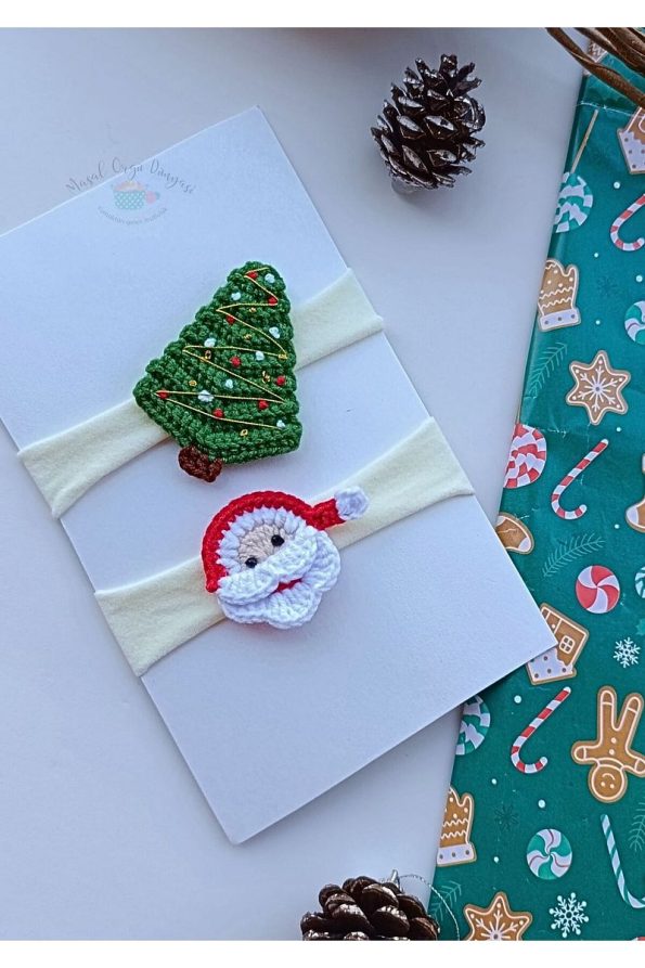 Fairy Tale Knitting World New Year Series Baby Kid Bandana (Christmas Tree + Santa Claus)