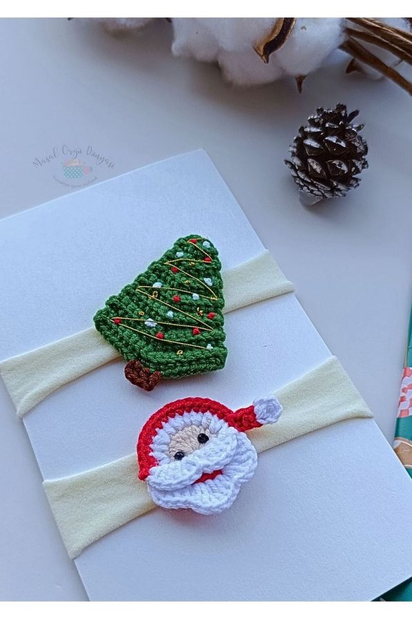 Fairy Tale Knitting World New Year Series Baby Kid Bandana (Christmas Tree + Santa Claus)