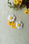 D&D CONCEPT Yellow White Daisy Snap Hair Clip