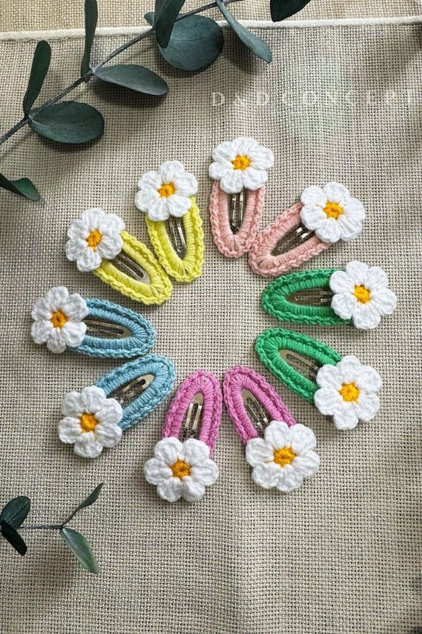 D&D CONCEPT Handmade Knitted Snap Hairpin Set for Girls