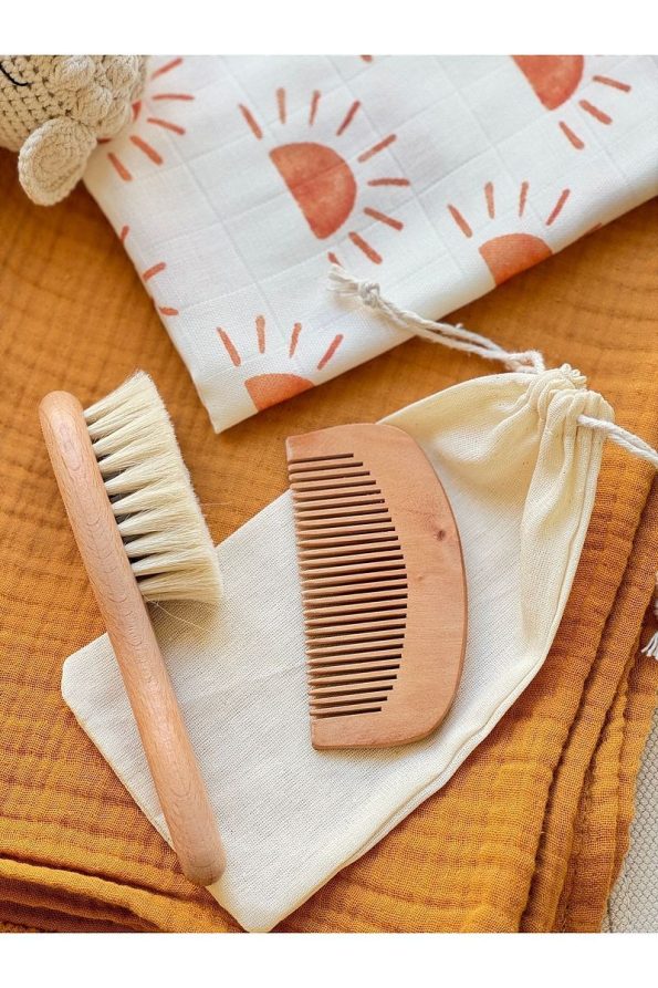 BETSY STUDIO 100% Goat Hair Natural Baby Hair Brush Set