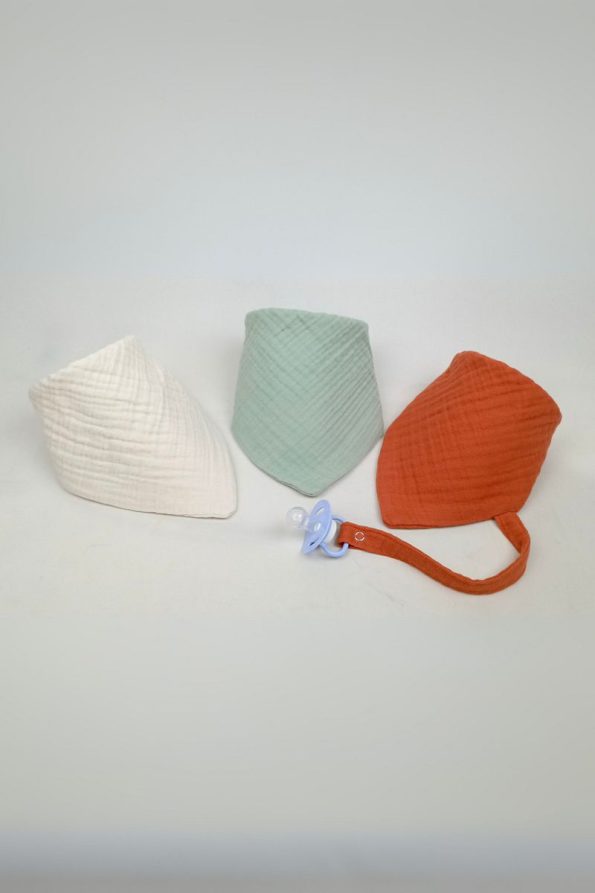 Lawon Set of 3 100% Cotton 8-Layer Muslin Bibs with Pacifier Clips