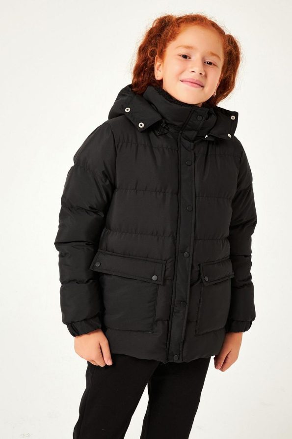 Perendi Hooded Unisex Children's Jacket Black with Pocket Details