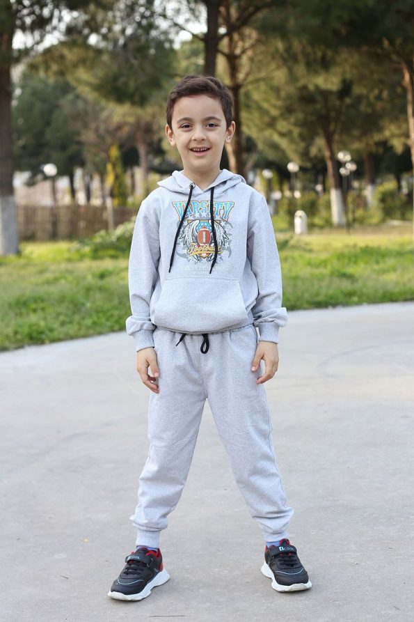 SINSER TEKS Kids Printed Hoodie with Kangaroo Pocket Unisex Tracksuit