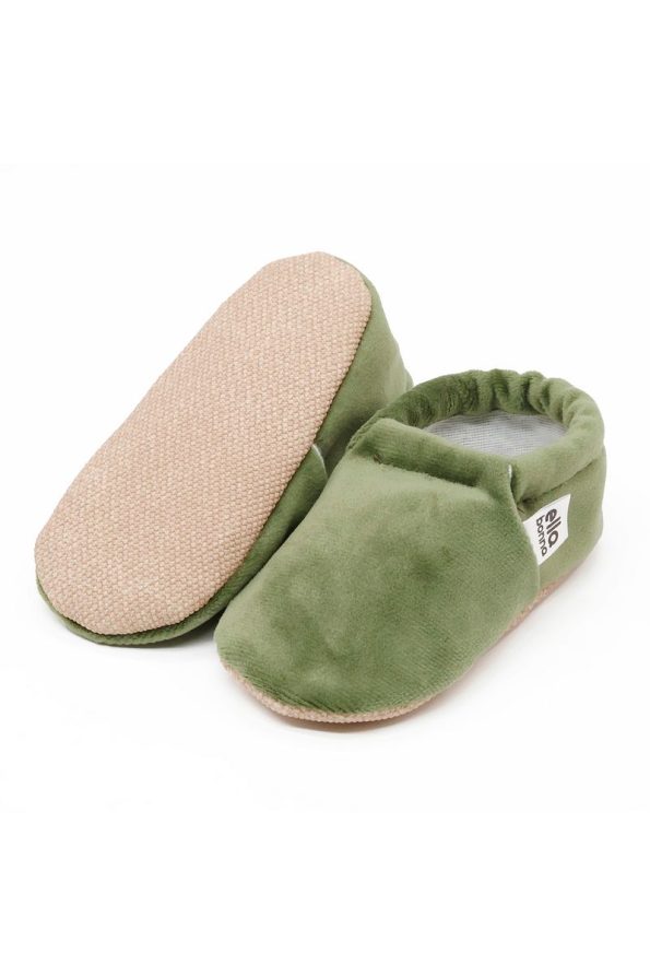 Ella Bonna Non-Slip Velvet Baby Booties in Green