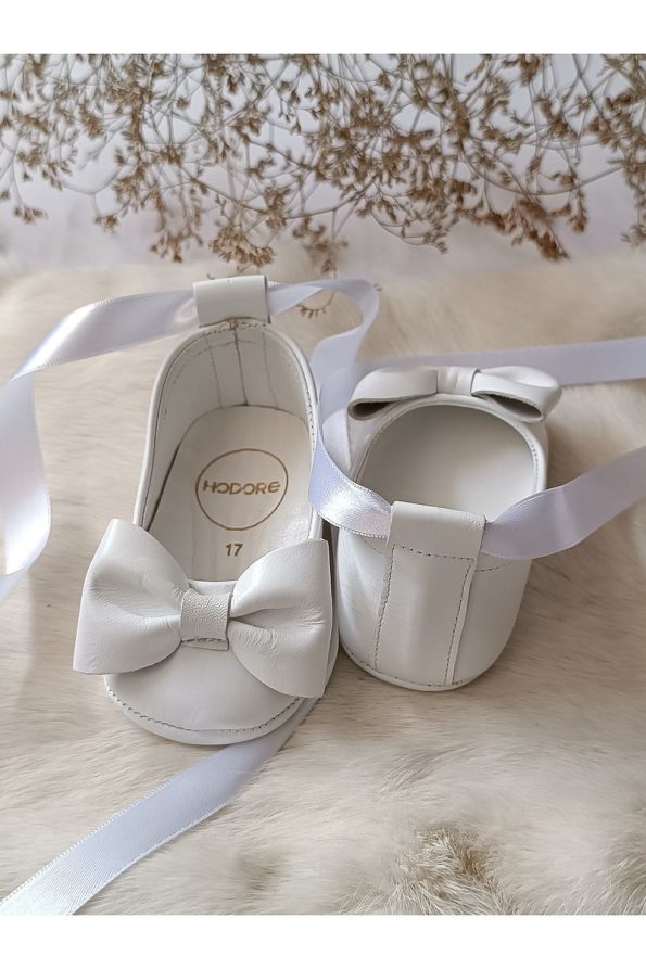 Hodore Perla White Genuine Leather Baby Moccasins