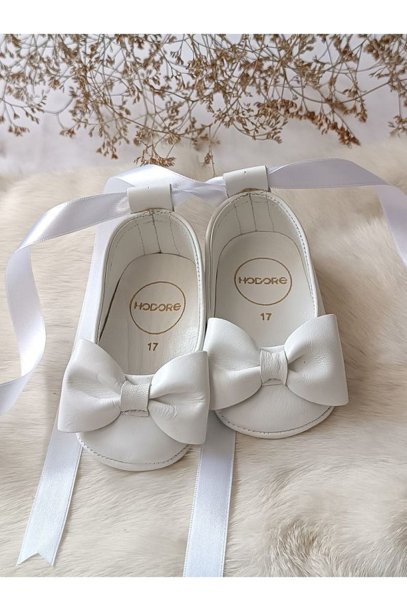 Hodore Perla White Genuine Leather Baby Moccasins