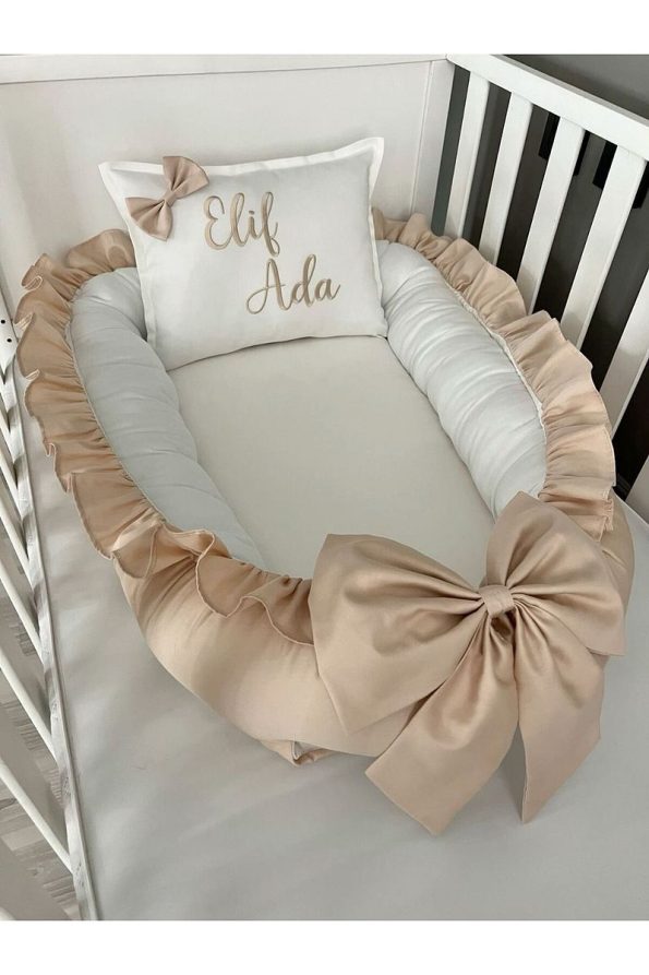 Jaju Baby Custom Named Ruffled Babynest