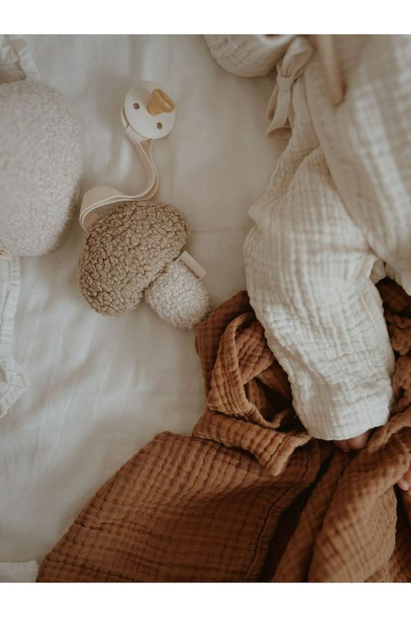 bohemoon Teddy Mushroom Pacifier Clip Beige