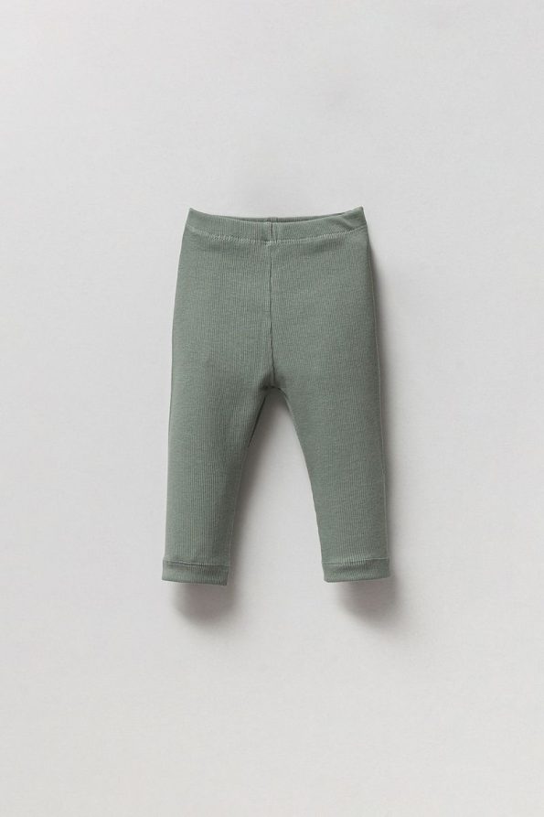 Ribbed Stretch Leggings