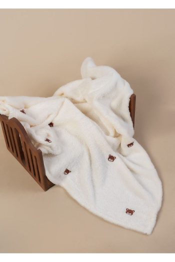 DensHaus Bear Pattern Embroidered Baby Blanket 90 X 110 Cream Wellsoft