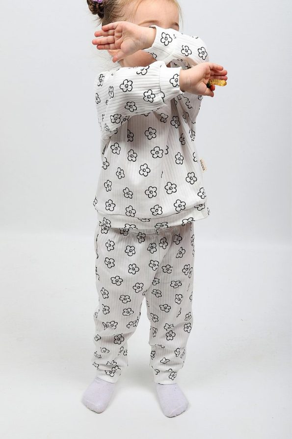 Vauva Baby Boy & Girl Printed Long Sleeve Pajama Set