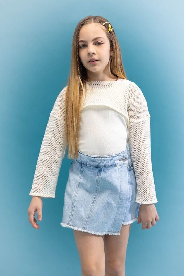 Girls' Relaxed Fit Long Sleeve Crew Neck T-Shirt