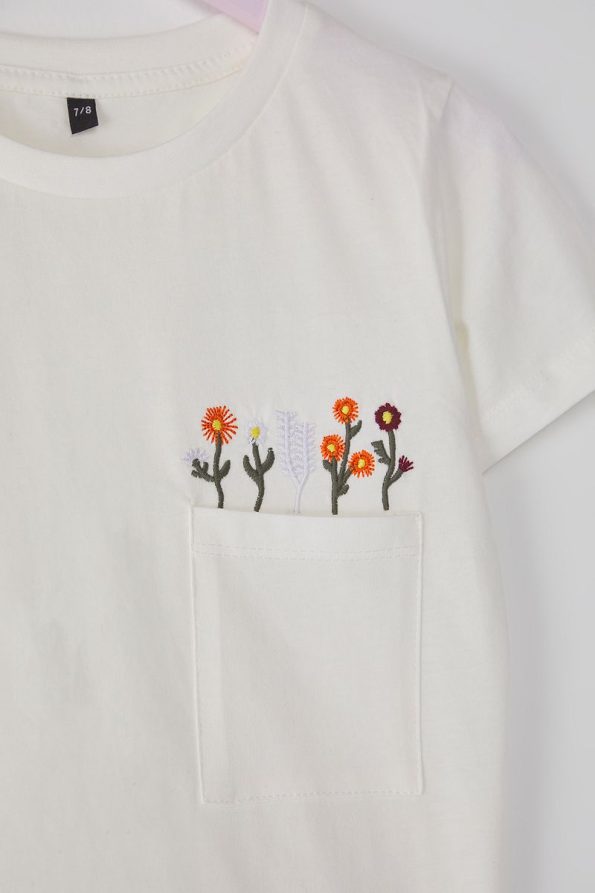 Trendyolmilla Kids Cream Floral Pocket Detail Short Sleeve T-Shirt