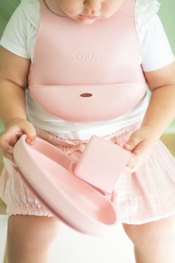 OiOi Silicone Feeding Set 5-Piece - Pinky Pink