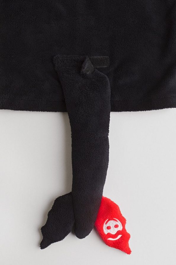 H&M Costume Sweatshirt