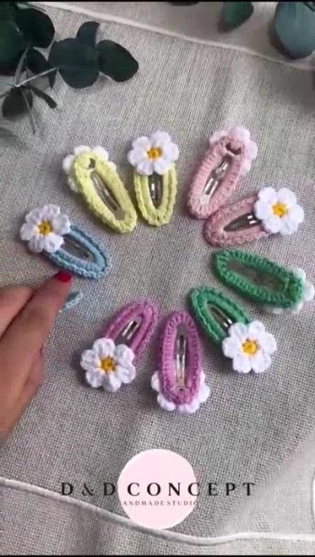 D&D CONCEPT Handmade Knitted Snap Hairpin Set for Girls