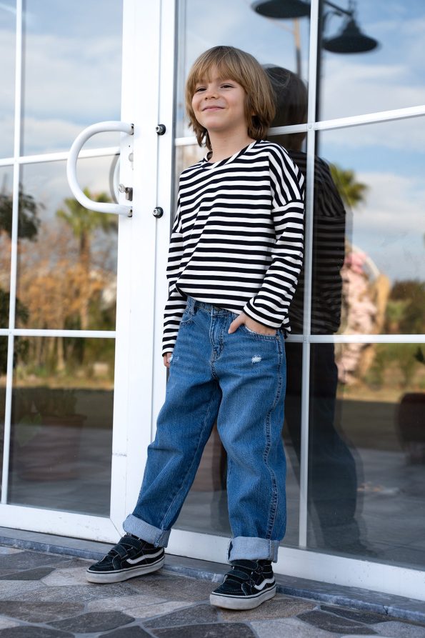Navy Blue Denim Pants - Dark Blue Striped Sweatshirt