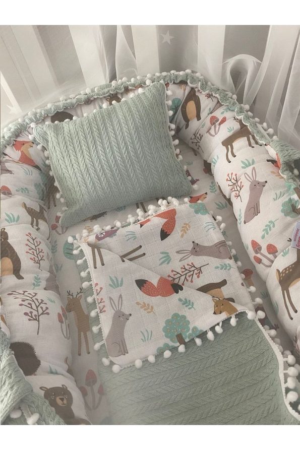 Jaju Baby Green Knit and Forest Fabric Nest Bedside Toy Attachment and Canopy Set