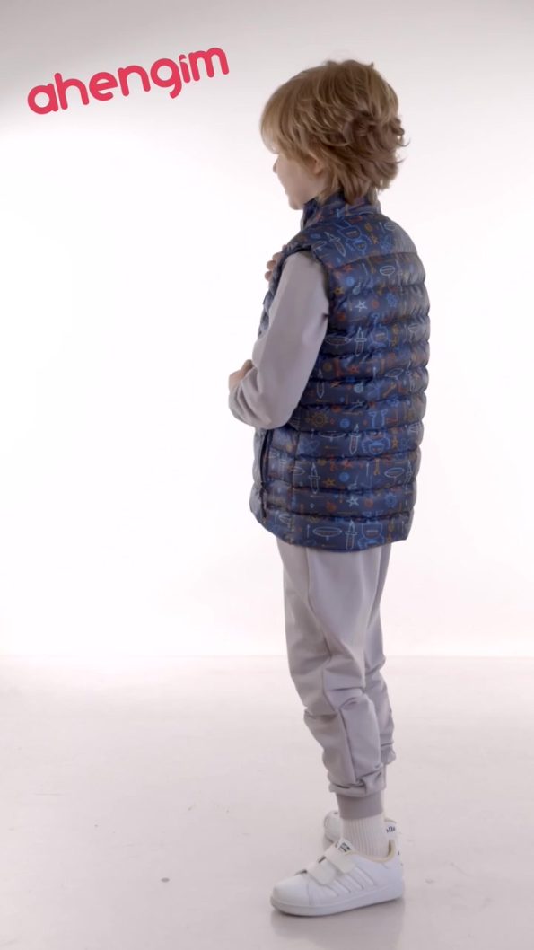 AHENGİM Kids Boys' Trendy Padded Vest with Robot Print