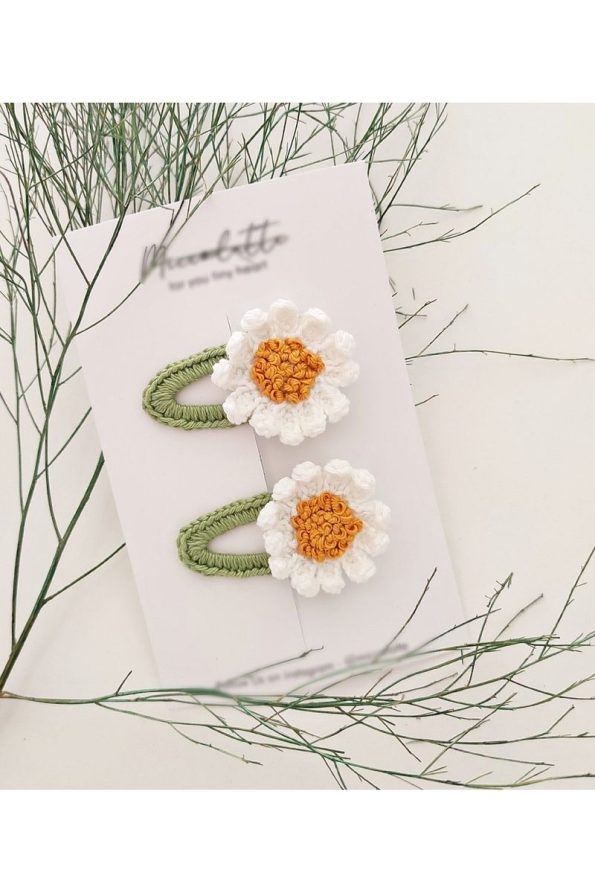 Miccolatte Hand-Knitted Daisy Hair Clips Set for Babies and Kids