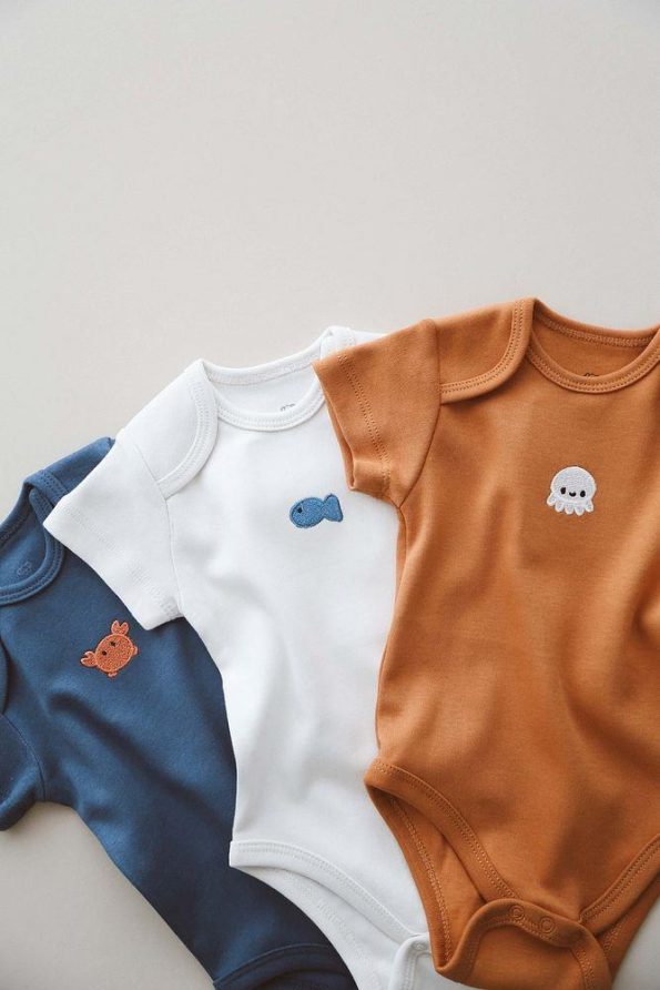 Set of 3 Embroidered Snap Bodysuits Model 4