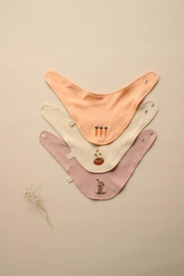 3-Piece Embroidered Bib Set Model 4