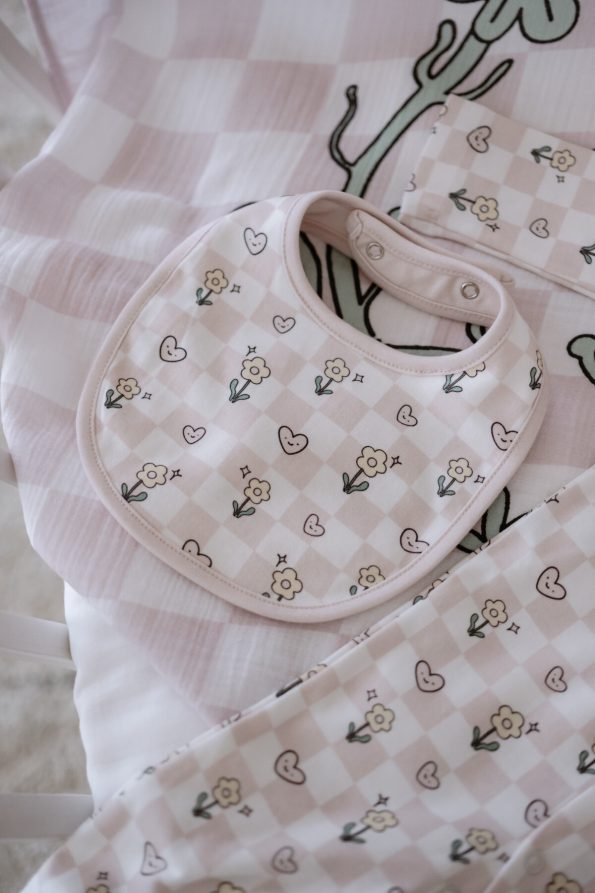 3-Piece Newborn Set - Checkered