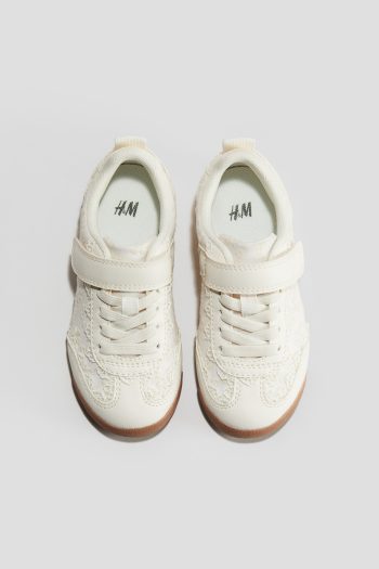 Lace Detail Sport Shoes
