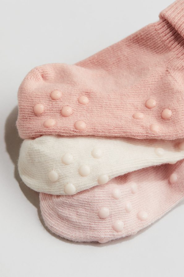 Set of 5 Non-Slip Protective Socks