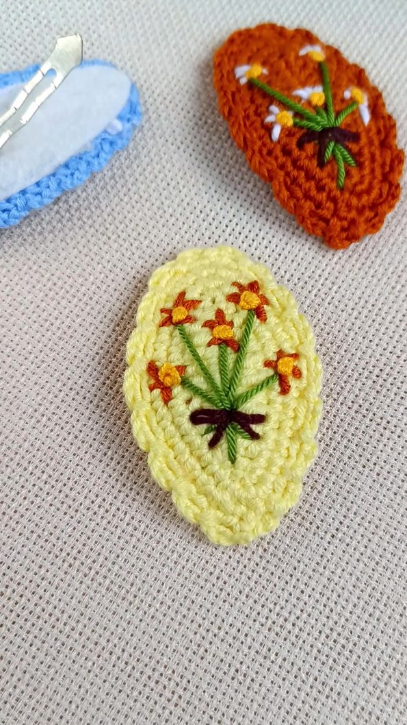D&D CONCEPT Floral Embroidered Hair Clip Set for Girls