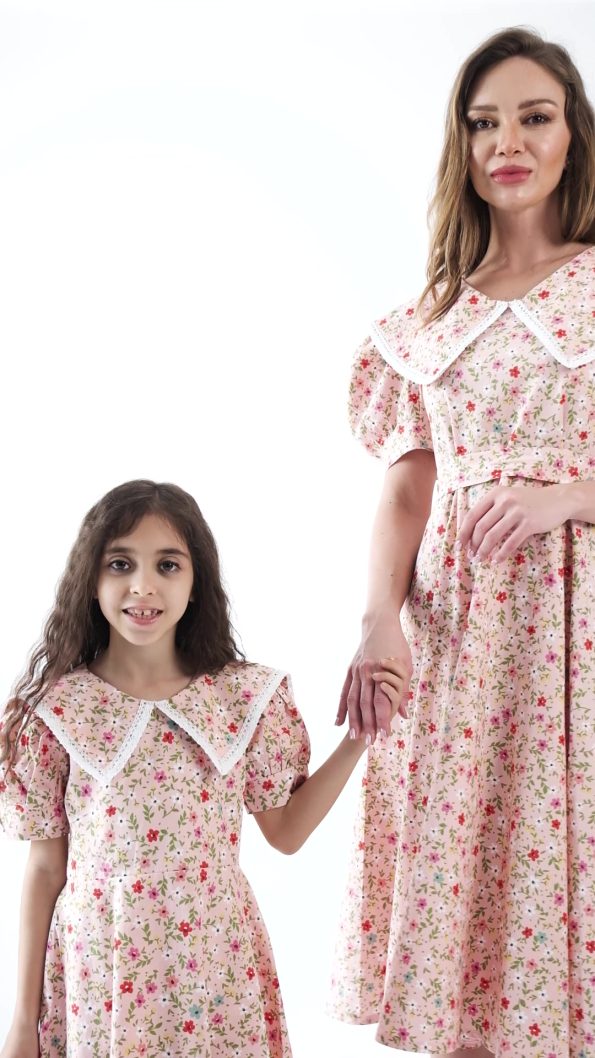Kucugum Boutique Vintage Large Collar Powder Floral Flared Mother-Daughter Dress Set