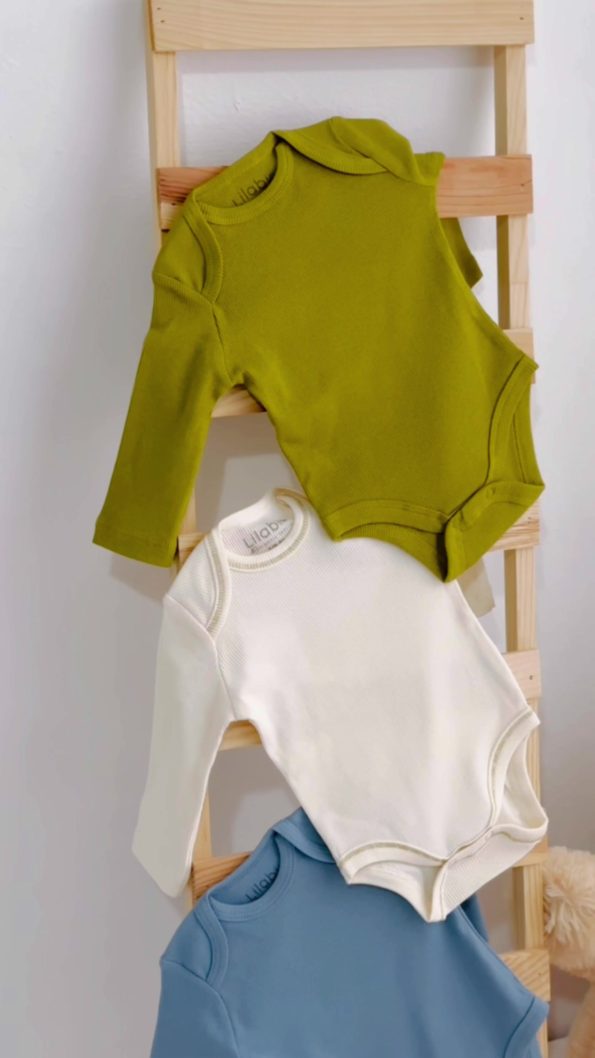 Lilabio 3-Piece Unisex Baby Long Sleeve Cotton Bodysuit Set