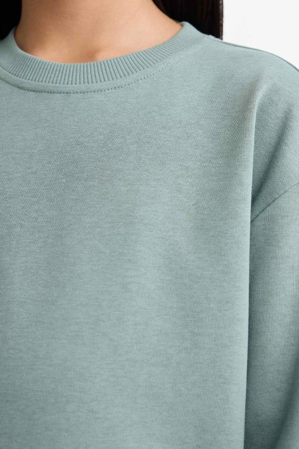 Girls' Relax Fit Crew Neck Basic School Sweatshirt