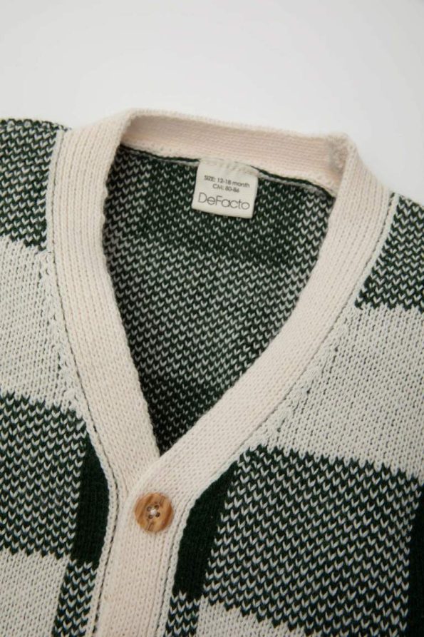 Boys' Checked V-Neck Buttoned Knit Cardigan