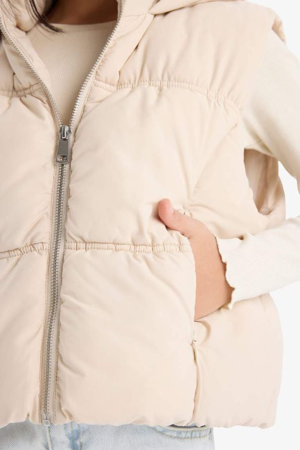Girls' Water-Resistant Hooded Puffer Vest
