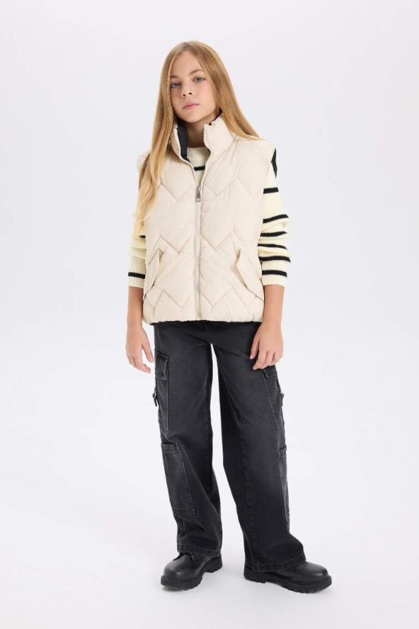 Girls' Water-Resistant Puffer Vest with Large Collar and Pockets