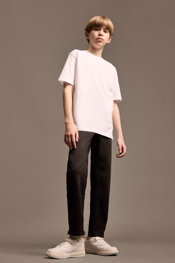 Boys' Straight Fit Basic Denim Pants