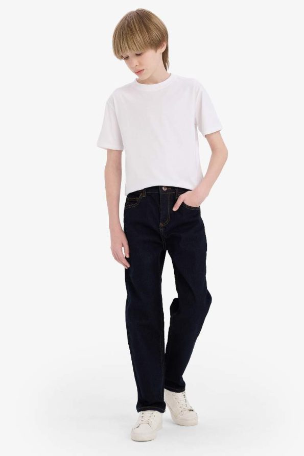 Boys' Straight Fit Basic Denim Jeans