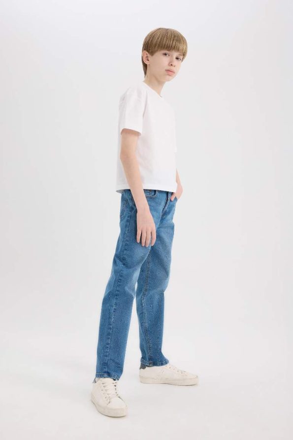 Boys' Straight Fit Basic Denim Jeans
