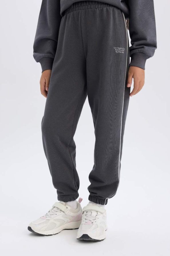 Girls' Elastic Waist Jogger Pants