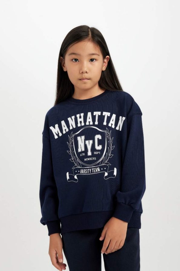 Girls' Relaxed Fit Crew Neck Printed Sweatshirt