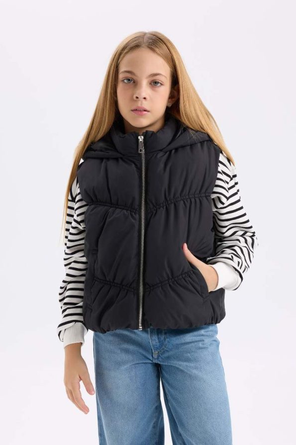 Girls' Water-Resistant Hooded Puffer Vest