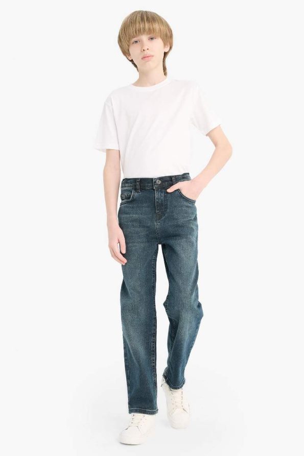 Boys' Straight Fit Classic Jeans