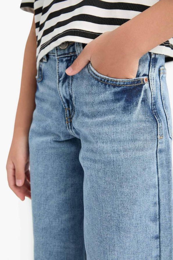 Girls' Wide Leg Jeans