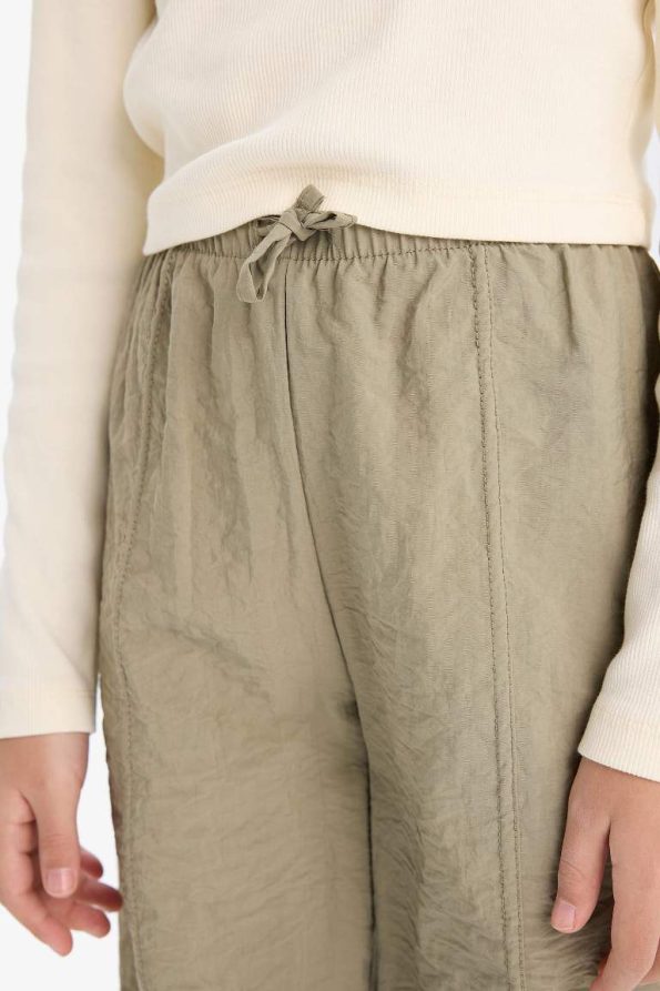 Girls' Elastic Waist Straight Leg Parachute Pants