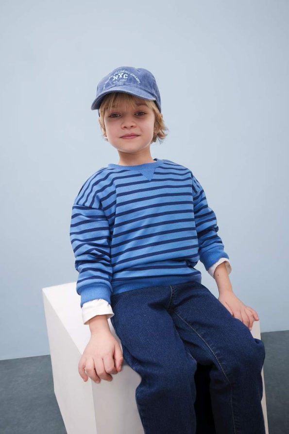 Boys' 2-Piece Striped Sweatshirt and Elastic Waist Pants Set