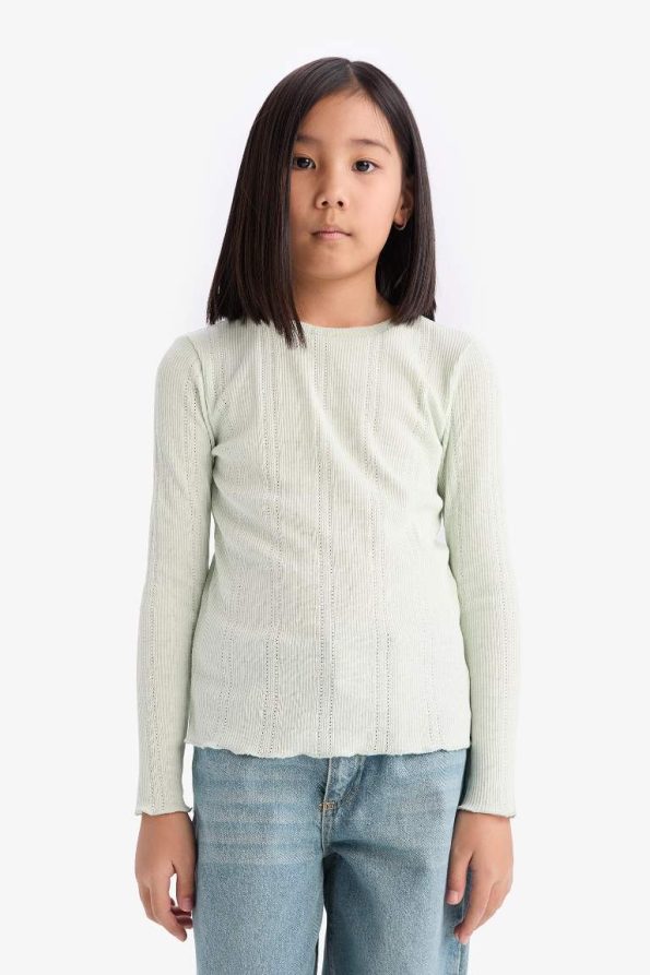 Girls' Slim Fit Long Sleeve Crew Neck T-Shirt
